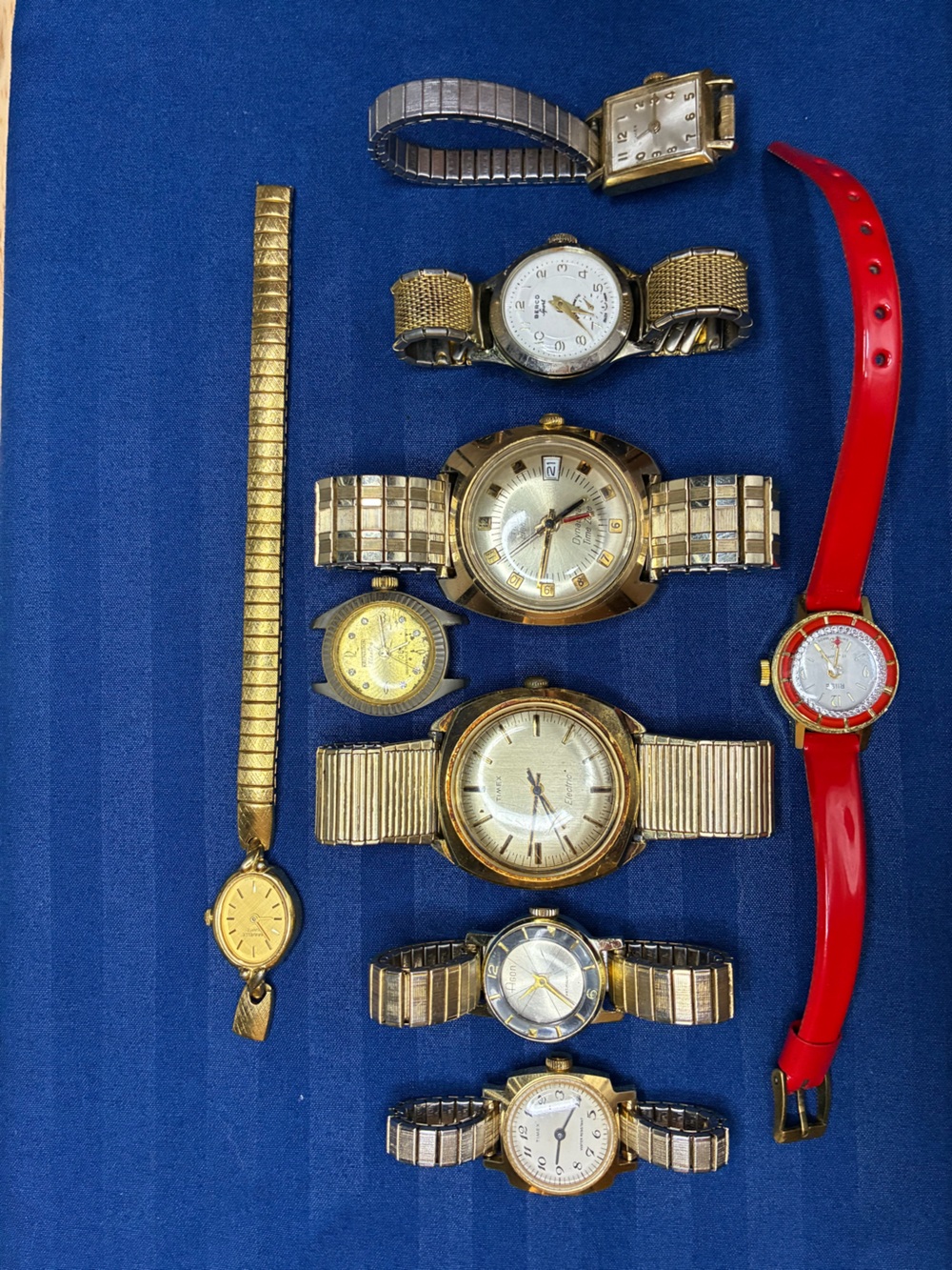 Untested Vintage Watches Lot Assortment